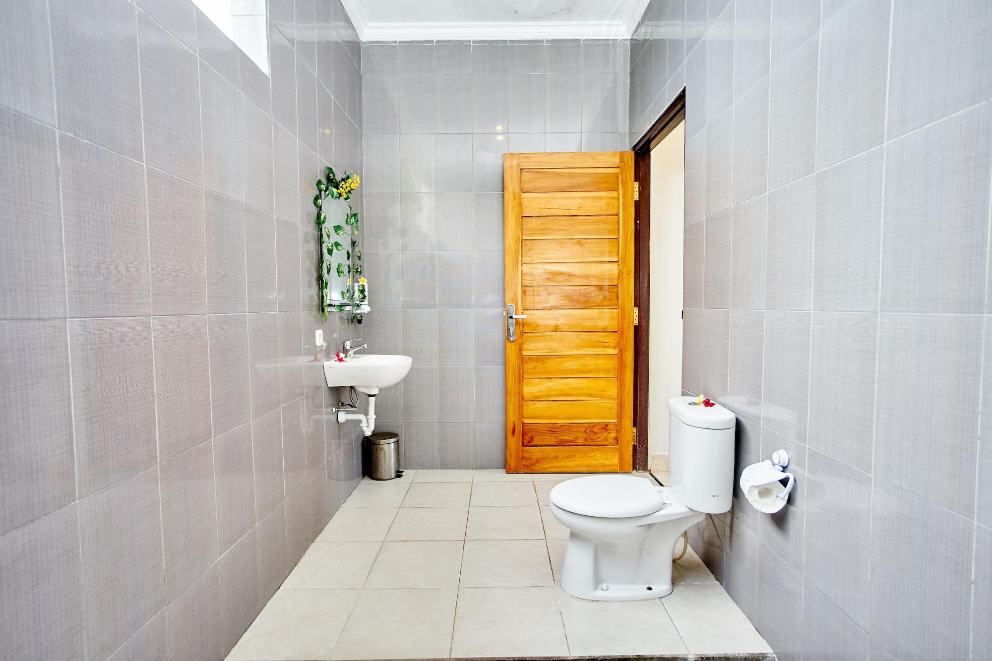Nyuh Gading Home Stay Lembongan Extérieur photo