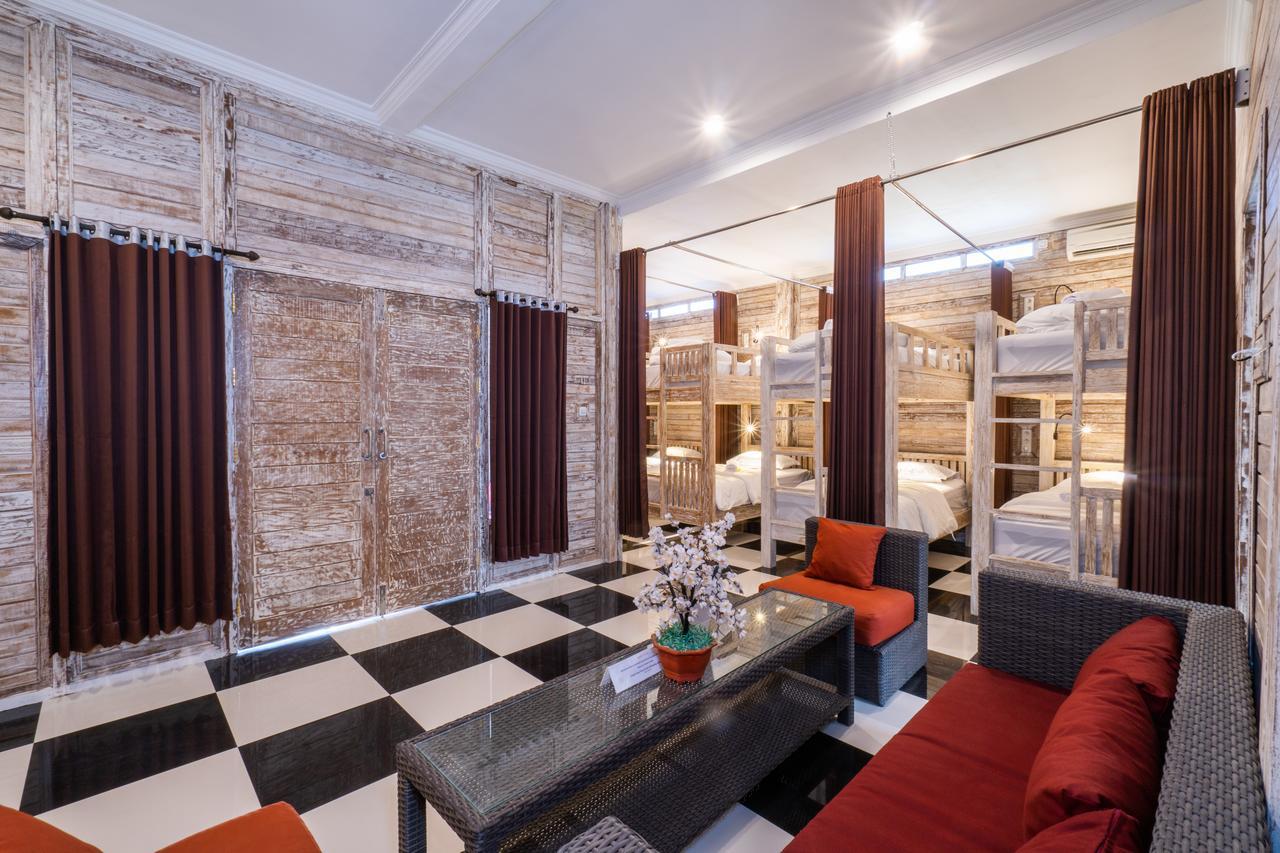 Nyuh Gading Home Stay Lembongan Extérieur photo