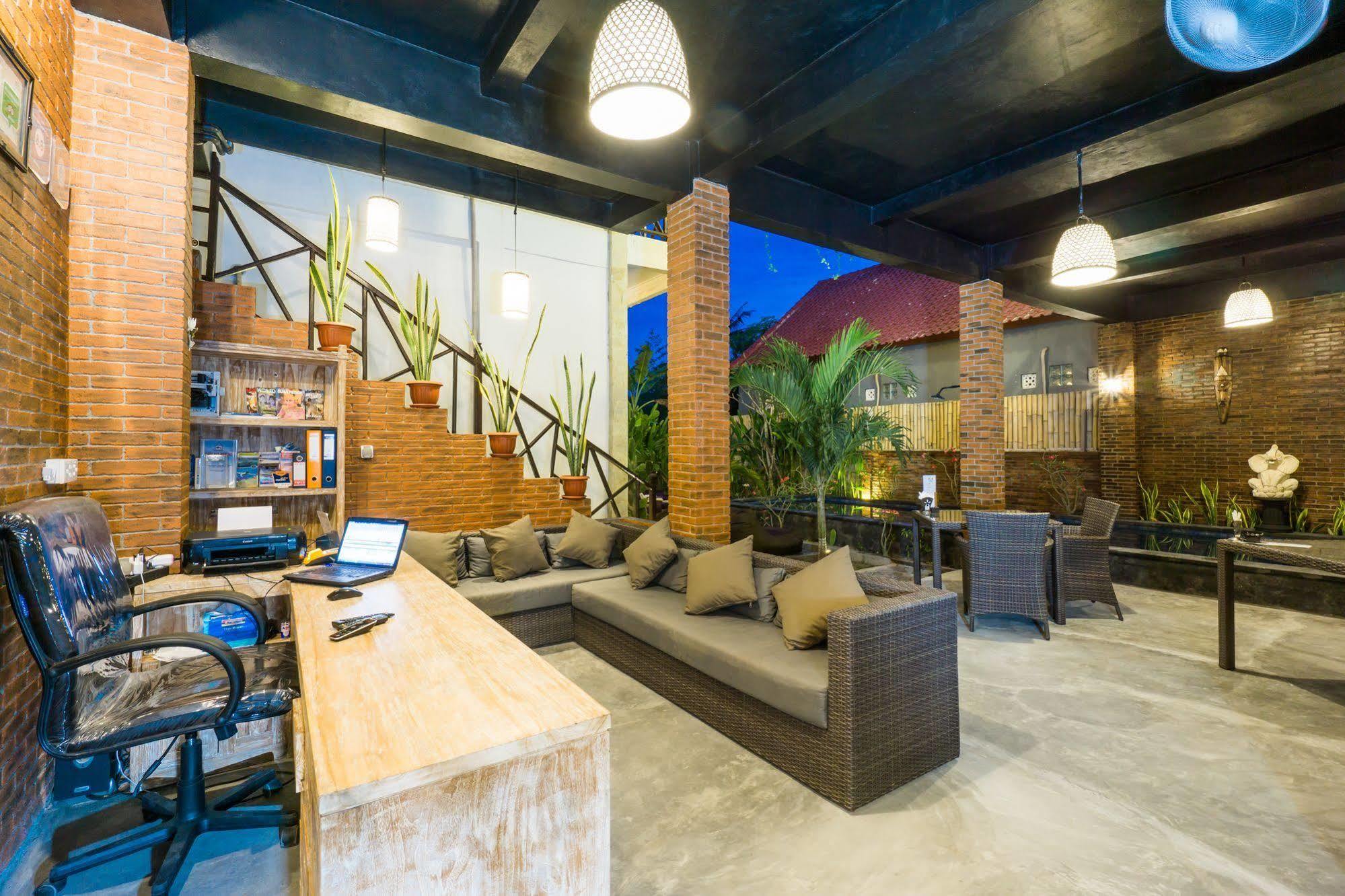 Nyuh Gading Home Stay Lembongan Extérieur photo