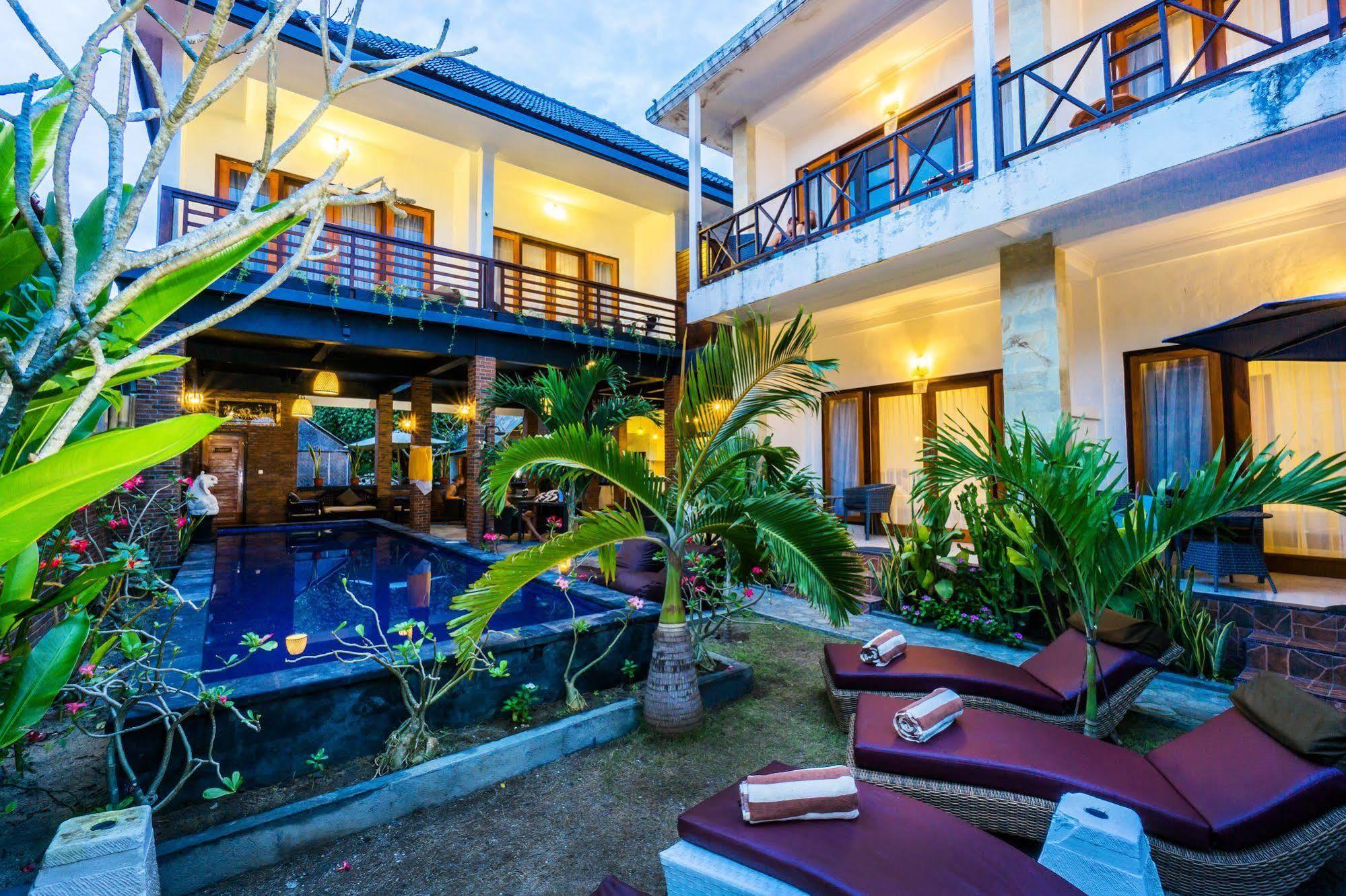 Nyuh Gading Home Stay Lembongan Extérieur photo